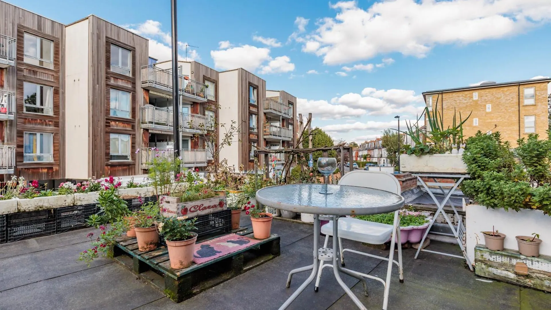 Two Bedroom Apartment At Heart Of Hanwell Verenigd Koninkrijk